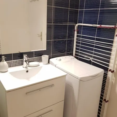 Le Garden 250 M Du Chay Apartamento