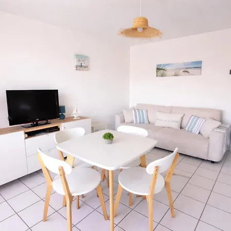 Le Garden 250 M Du Chay * Royan