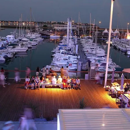 شقة Le Garden 250 M Du Chay